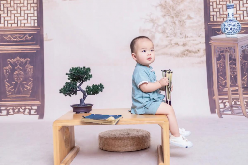 白山宝宝几个月开始吃水果